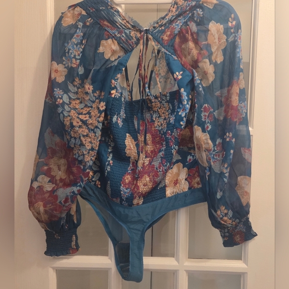 FP Wanderlust Jade Floral Thong Bodysuit W/Balloon Sleeves & Cinched Back - Picture 13 of 14